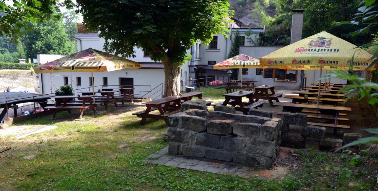 Hotel Podkost Libošovice Dış mekan fotoğraf