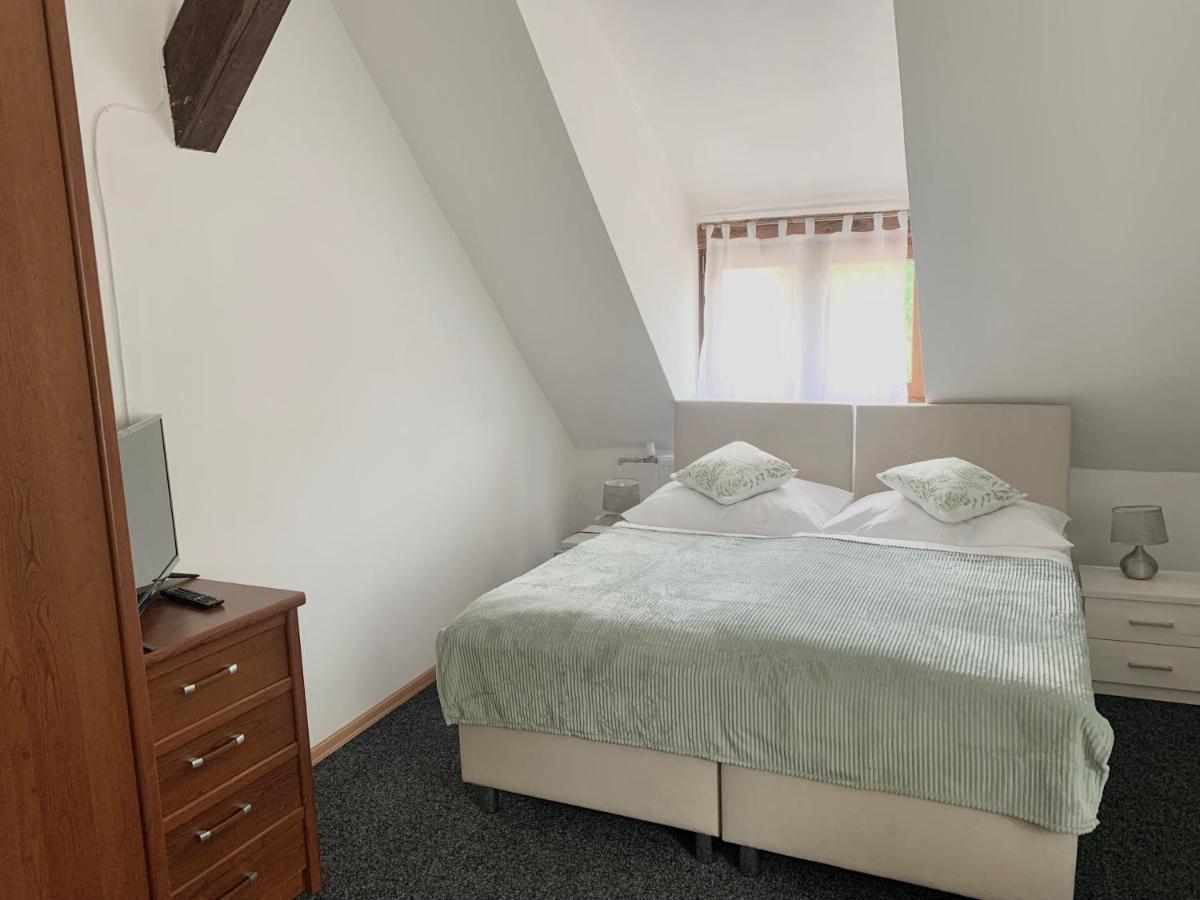 Hotel Podkost Libošovice Dış mekan fotoğraf